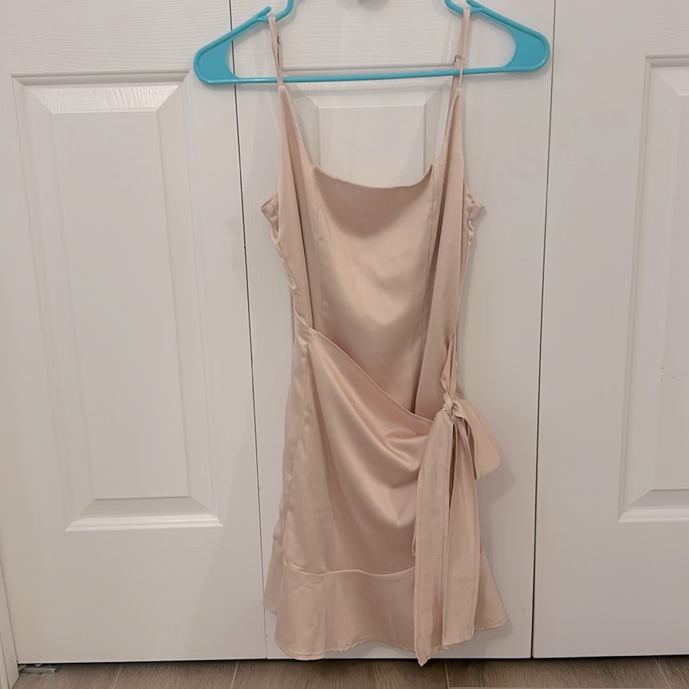 PRINCESS POLLY SATIN DRESS PETITE